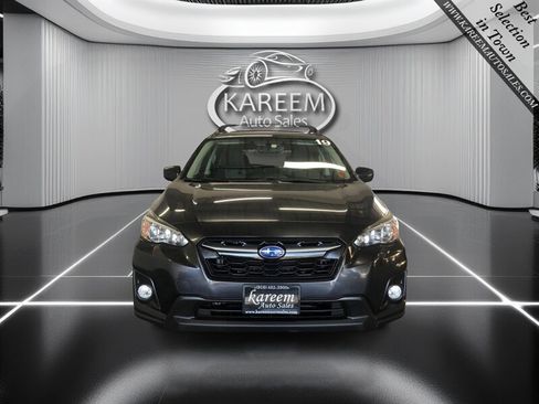 Used 2019 Subaru Crosstrek 2.0i Premium w/ Popular Package #2 AWD/4WD image 2
