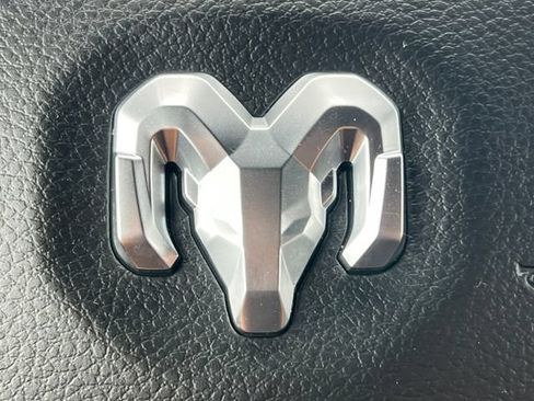 Used 2025 RAM 1500 Big Horn AWD/4WD image 55