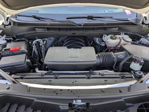 Used 2023 GMC Yukon SLT w/ SLT Luxury Package image 24