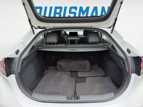 Used 2020 Hyundai Ioniq Limited image 20