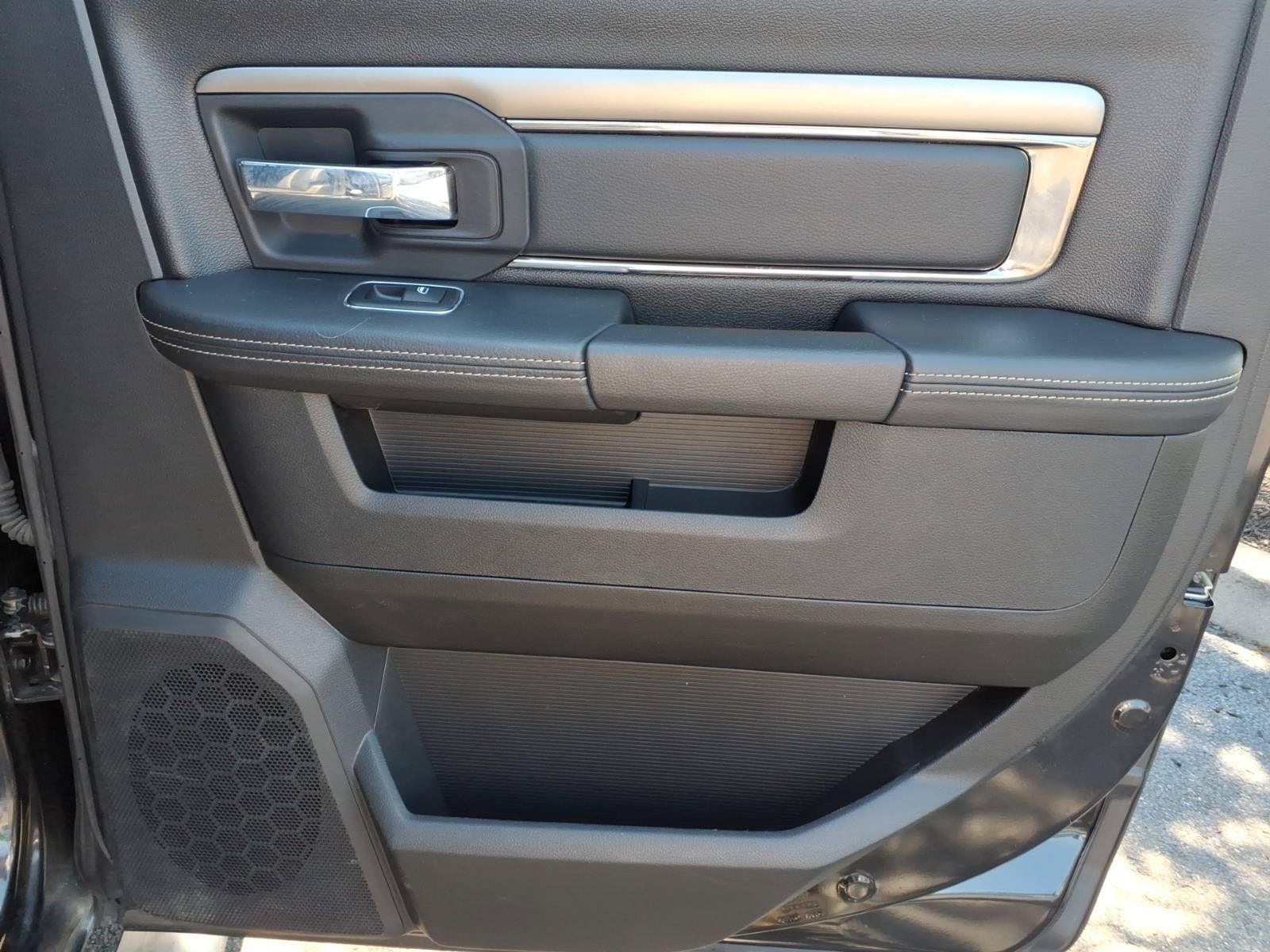 Used 2017 RAM 1500 Sport w/ Convenience Group AWD/4WD image 11