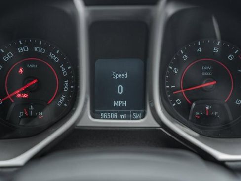 Used 2015 Chevrolet Camaro SS image 46