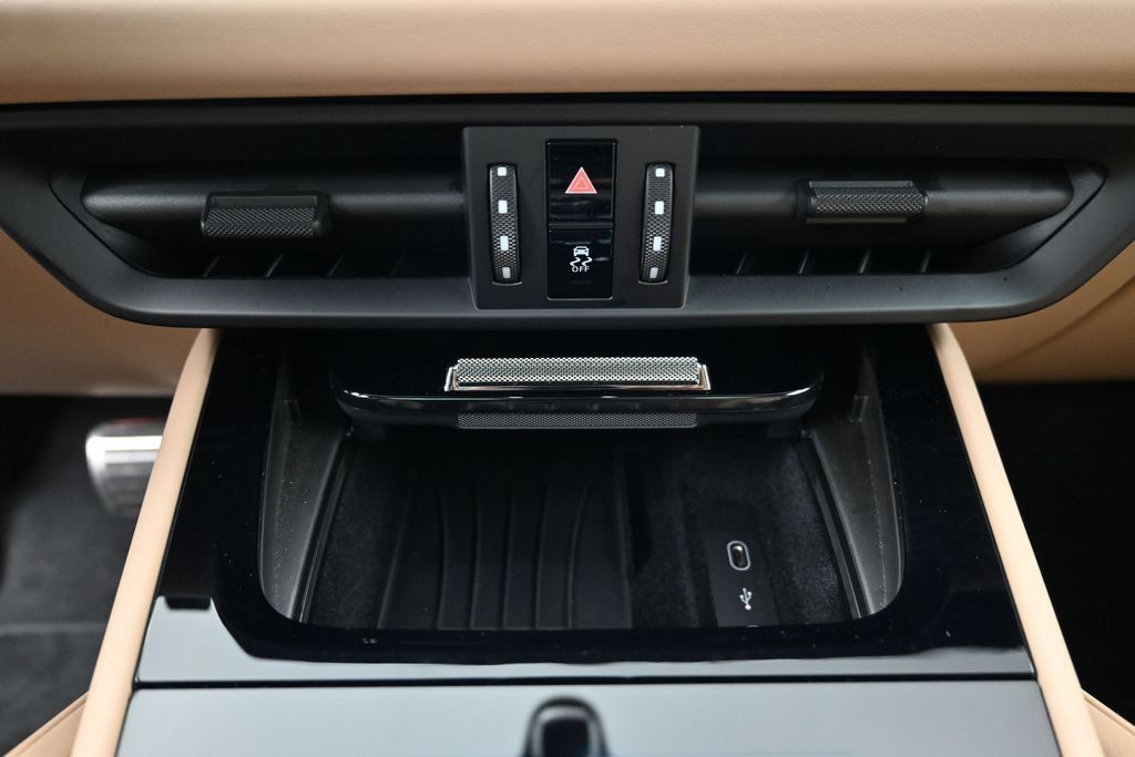 Certified 2026 Porsche Cayenne S AWD/4WD image 18