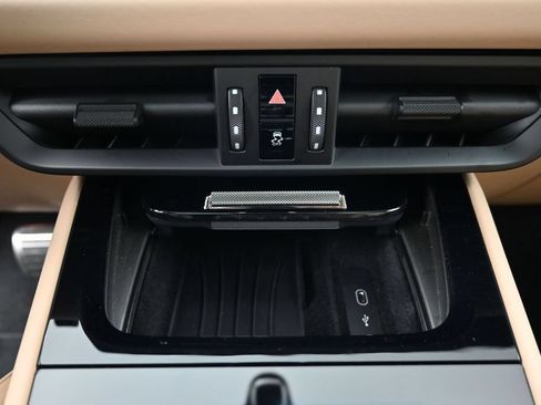 Certified 2026 Porsche Cayenne S AWD/4WD image 18