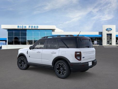 New 2025 Ford Bronco Sport Outer Banks w/ Outer Banks Tech Package+ AWD/4WD image 4