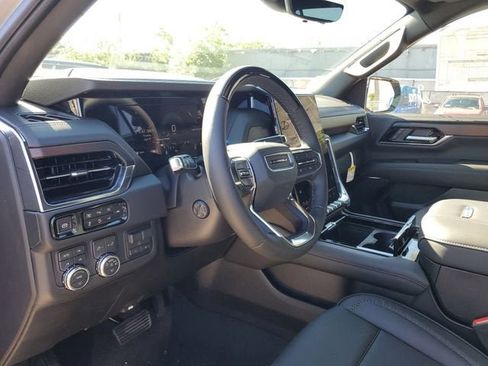 New 2026 GMC Yukon Denali w/ Denali Reserve Package AWD/4WD image 20