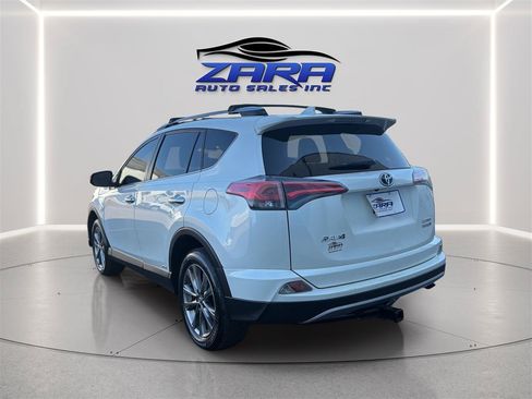 Used 2017 Toyota RAV4 Limited AWD/4WD image 5