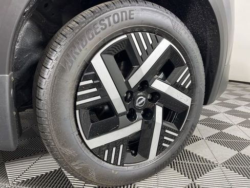 New 2026 Nissan Kicks SV image 14