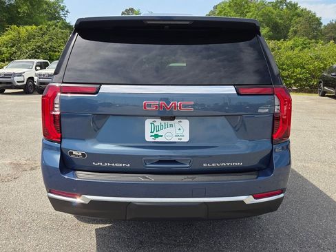 New 2026 GMC Yukon Elevation w/ Elevation Premium Package RWD image 10