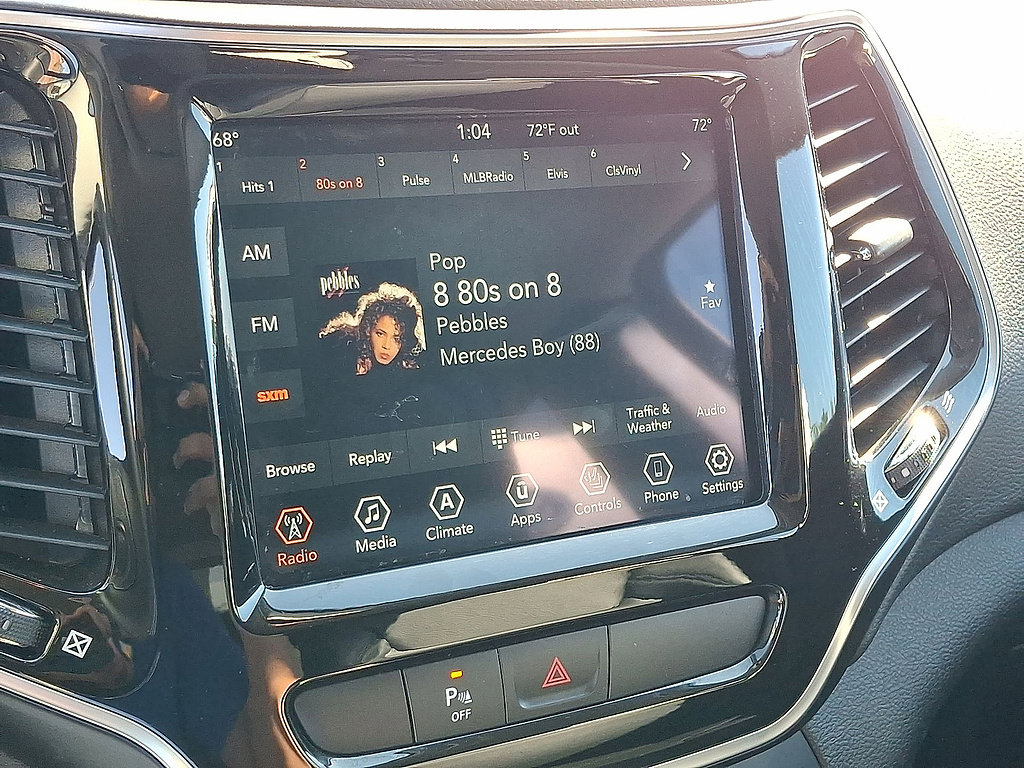Used 2019 Jeep Cherokee Limited AWD/4WD image 20