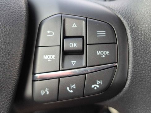 New 2025 Ford Maverick XL image 22