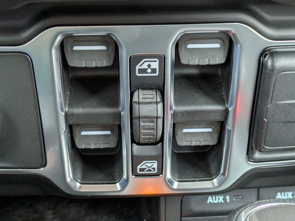 New 2026 Jeep Gladiator Sport AWD/4WD image 23