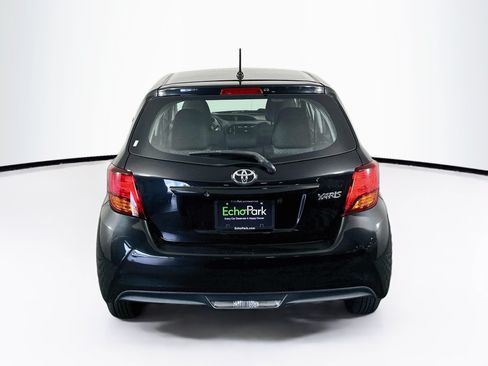 Used 2017 Toyota Yaris L FWD image 7