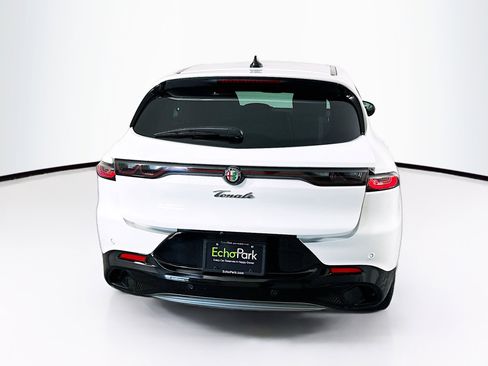 Used 2024 Alfa Romeo Tonale Ti AWD/4WD image 7