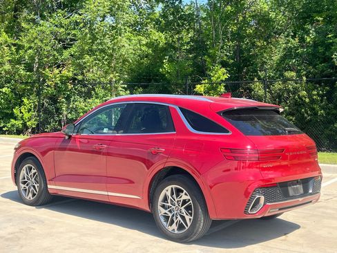 Used 2025 Genesis GV70 2.5T AWD/4WD image 8