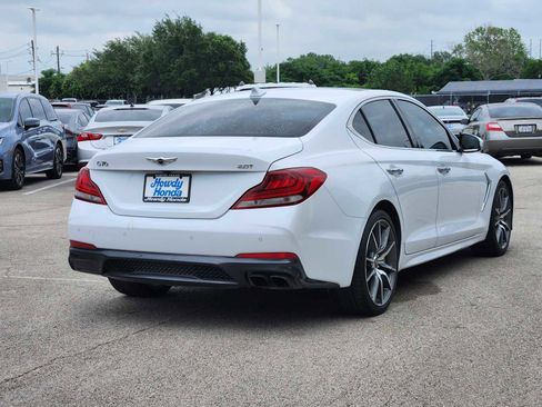 Used 2019 Genesis G70 2.0T Advanced w/ Dynamic Package RWD image 6