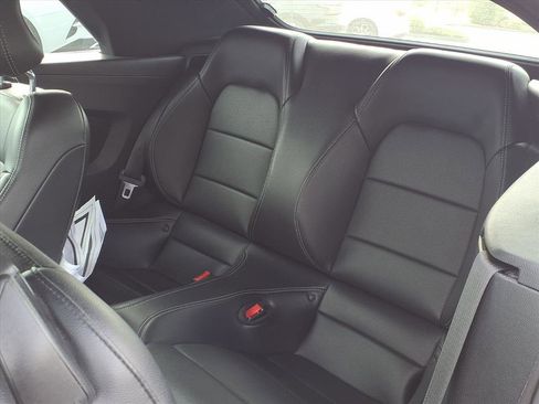 Used 2017 Ford Mustang GT Premium image 24