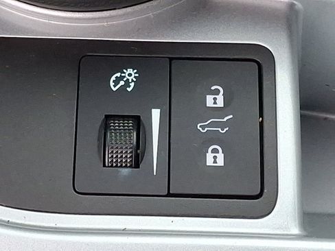 Used 2015 Chevrolet Spark LS FWD image 23