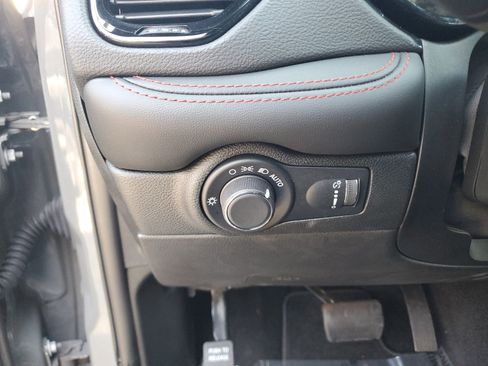 Certified 2024 Dodge Durango R/T image 31