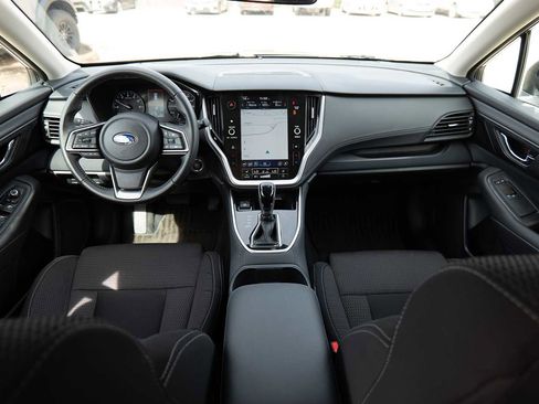 Used 2025 Subaru Outback Premium image 26