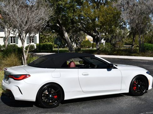 Used 2022 BMW 430i Convertible w/ M Sport Package image 40
