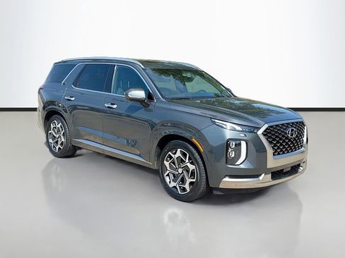 Used 2022 Hyundai Palisade Calligraphy image 3