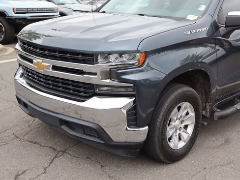 Used 2020 Chevrolet Silverado 1500 LT w/ All-Star Edition RWD image 17