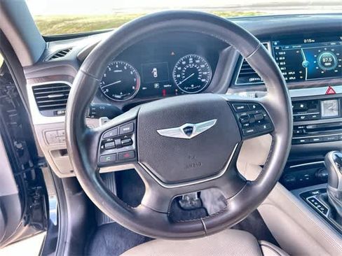 Used 2015 Hyundai Genesis 3.8 w/ Option Group 04 image 17