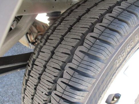 Used 2024 Ford Transit 250 Low Roof w/ Exterior Upgrade Package RWD image 30