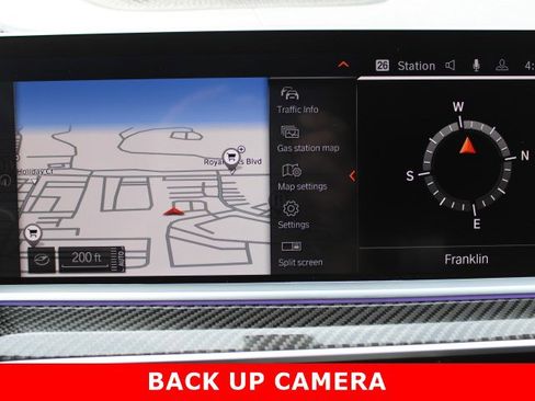 Used 2022 BMW X5 M50i AWD/4WD image 17