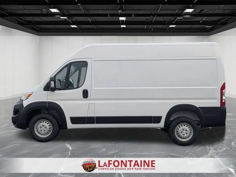 New 2026 RAM ProMaster 1500 w/ Convenience Group FWD image 2