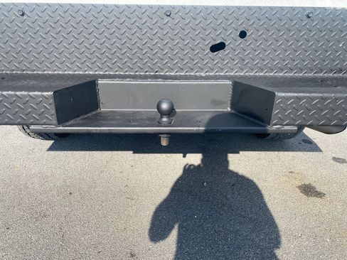 Used 2014 RAM 2500 Tradesman RWD image 26