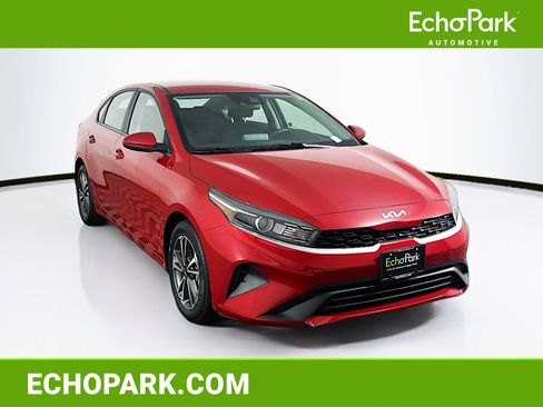 Used 2024 Kia Forte LXS image 1