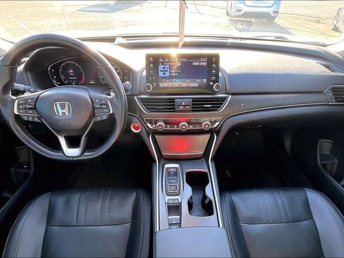 Used 2020 Honda Accord Touring image 20