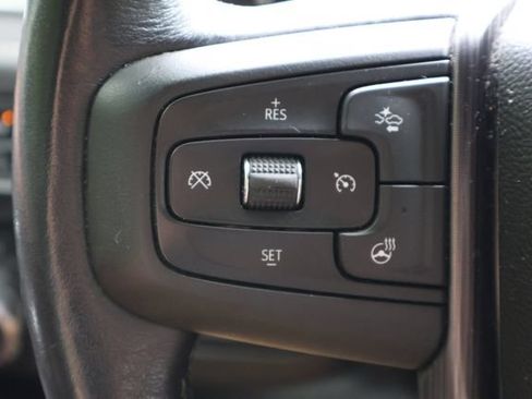 Used 2023 GMC Yukon Denali Ultimate AWD/4WD image 8