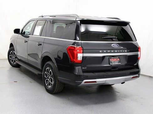Used 2024 Ford Expedition Max XLT image 8