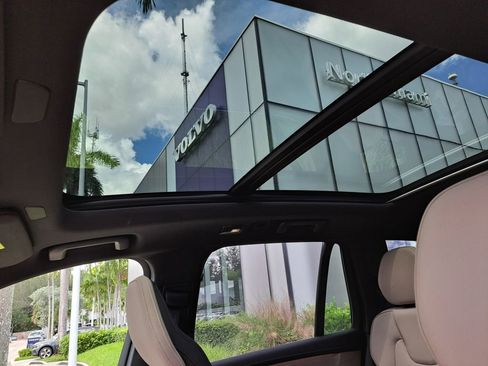 New 2026 Volvo XC90 T8 Core w/ Protection Package Premier image 5