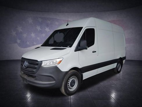 Used 2023 Mercedes-Benz Sprinter 2500 image 25