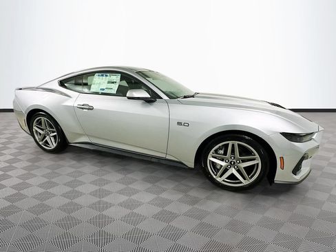 New 2026 Ford Mustang GT Premium RWD image 4