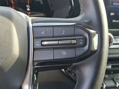 Used 2023 Chevrolet Colorado LT w/ LT Convenience Package image 27