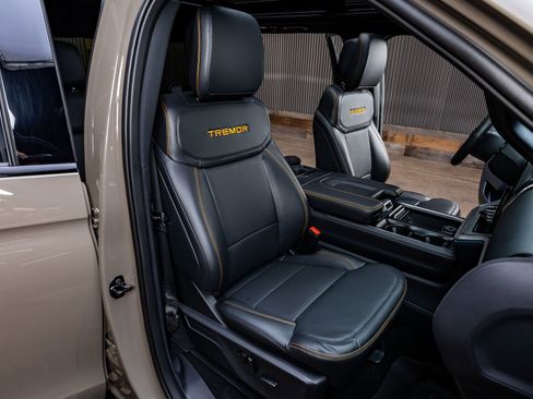 Used 2026 Ford Expedition Tremor image 30