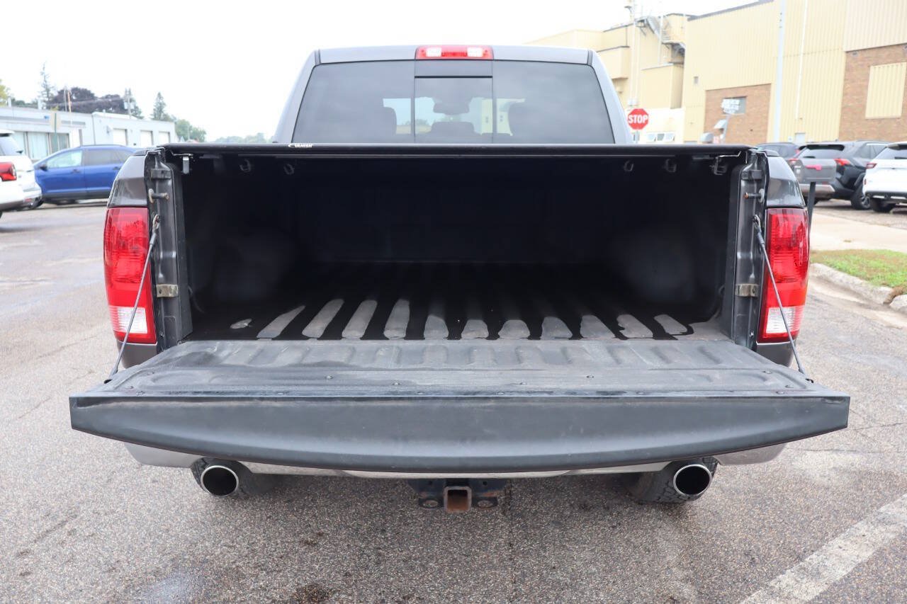 Used 2016 RAM 1500 Big Horn AWD/4WD image 11