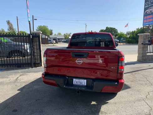 Used 2024 Nissan Frontier SL w/ Technology Package image 5