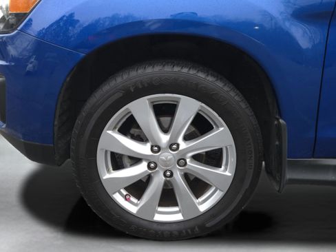 Used 2015 Mitsubishi Outlander Sport ES image 9