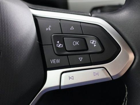 Used 2022 Volkswagen Atlas Cross Sport SE image 12