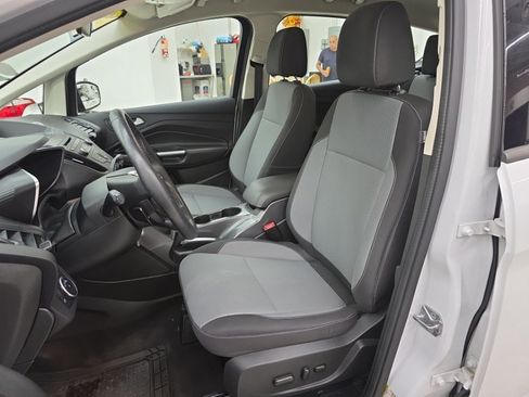 Used 2017 Ford C-MAX SE FWD image 7