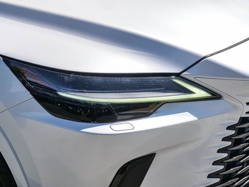 Used 2023 Lexus RX 350 w/ Cold Area Package AWD/4WD image 11