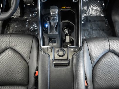 Used 2025 Toyota Grand Highlander AWD Hybrid image 28