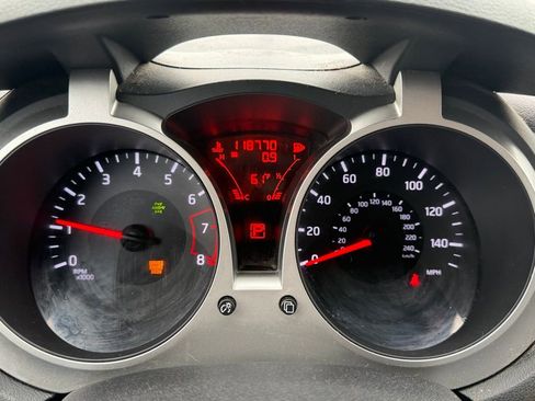 Used 2014 Nissan Juke SL image 18