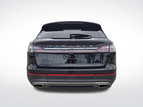 Used 2022 Lincoln Nautilus Reserve FWD image 8